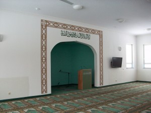 Stadtnavigator-Berlin Qiba-Wand mit Mihrab in der Khaddija-Moschee